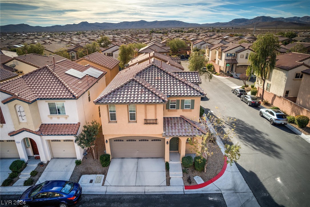 7717 Pista Way