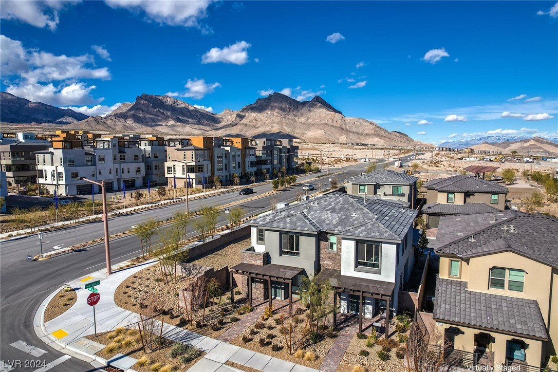 11759 Emerald Lake Avenue