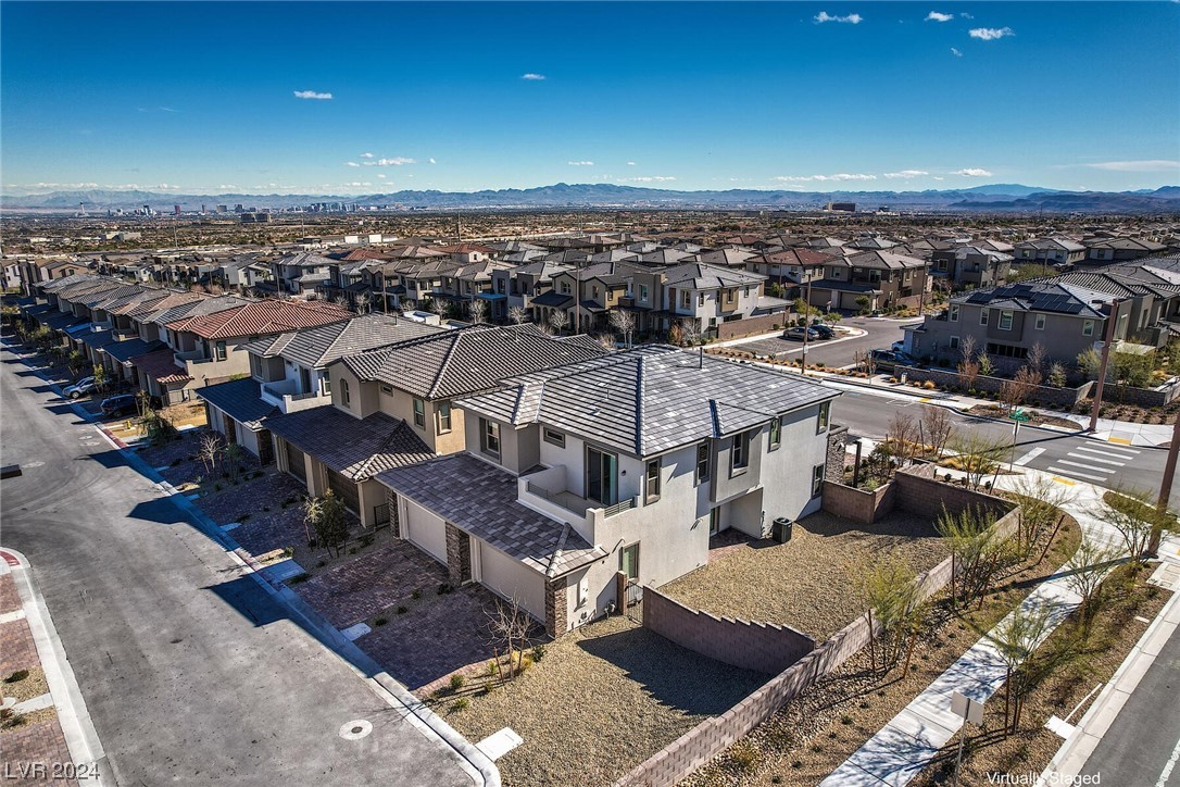 11759 Emerald Lake Avenue