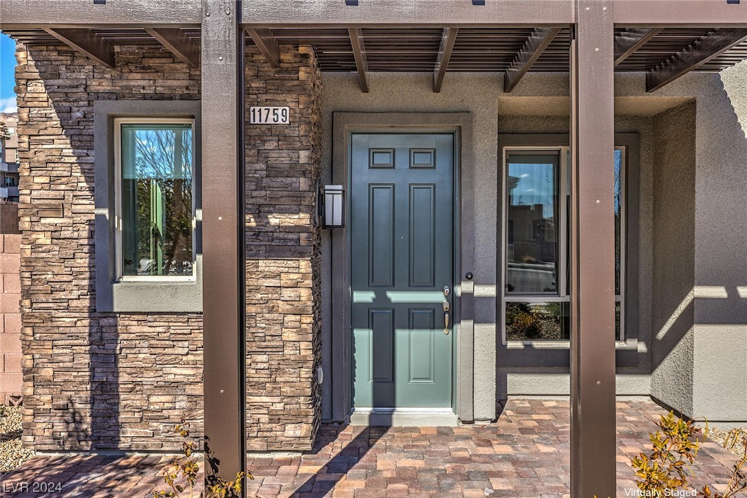 11759 Emerald Lake Avenue