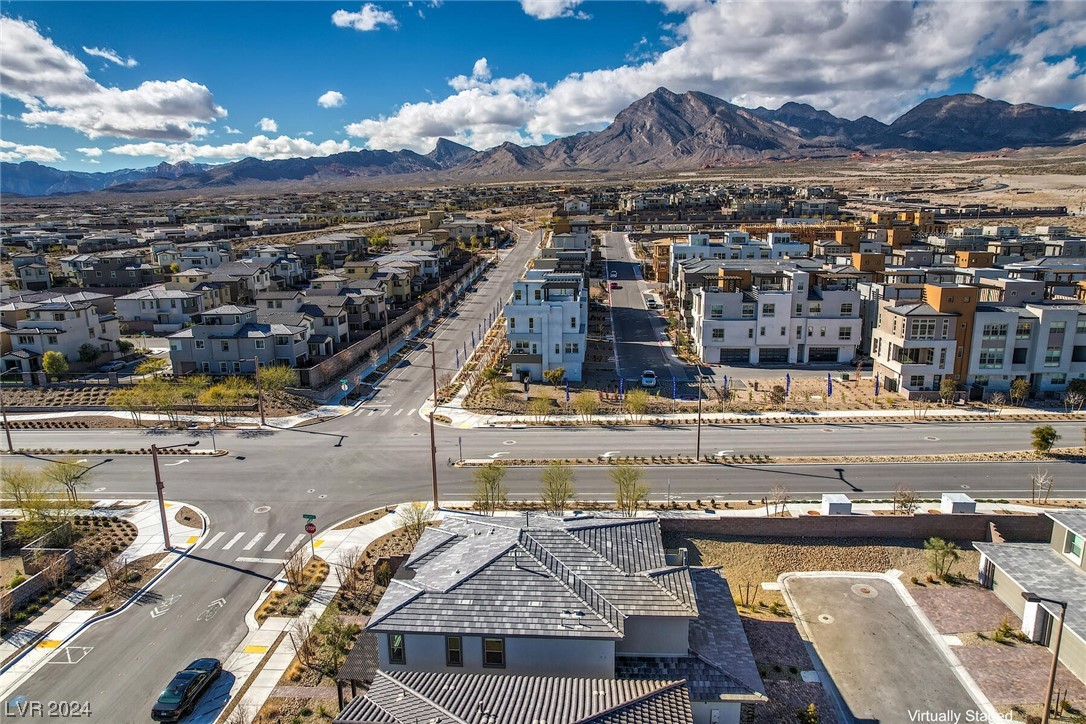 11759 Emerald Lake Avenue