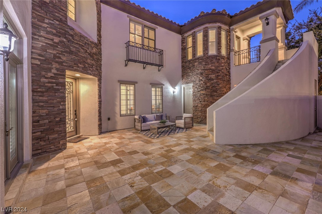 4135 Villa Rafael Drive