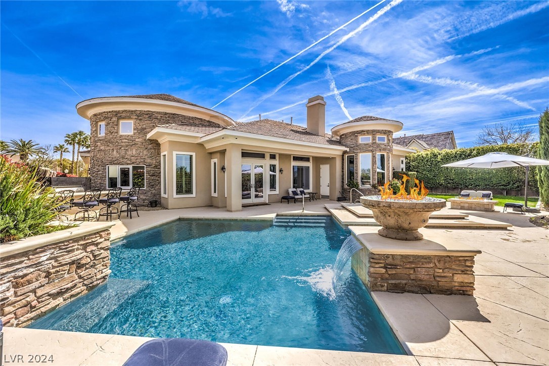 1361 Opal Valley Street