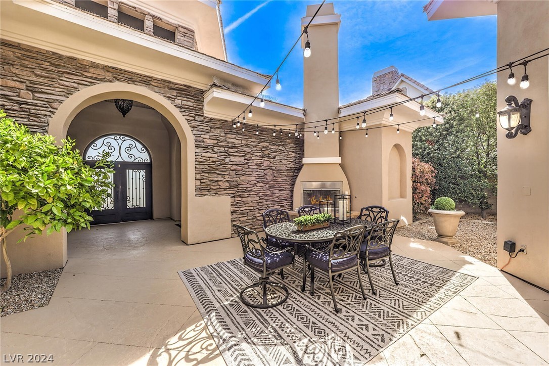 1361 Opal Valley Street