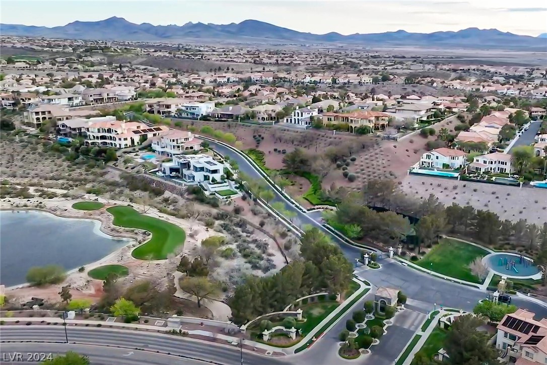 1361 Opal Valley Street