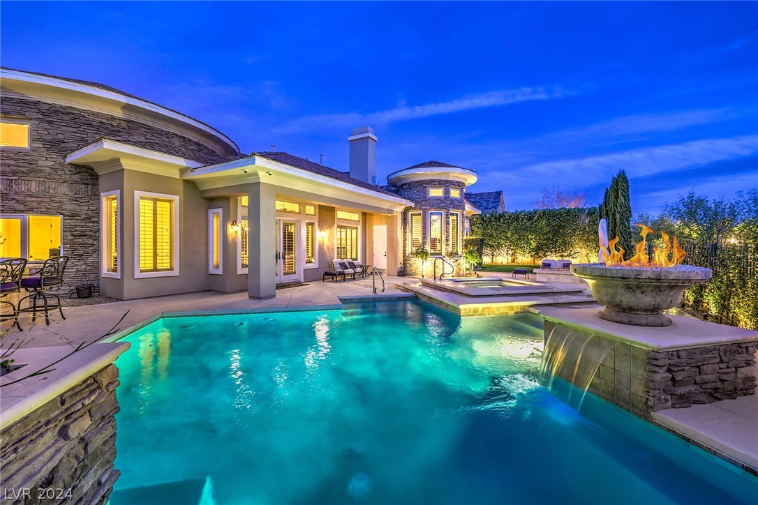 1361 Opal Valley Street