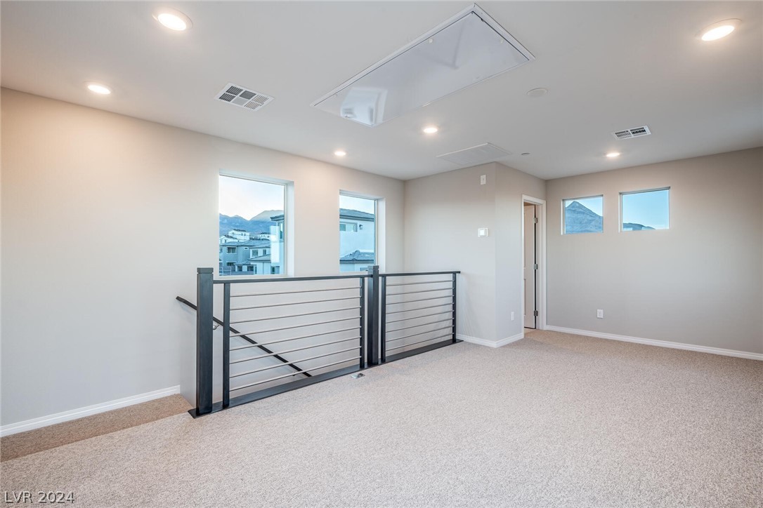 11832 Dragontail Peak Avenue