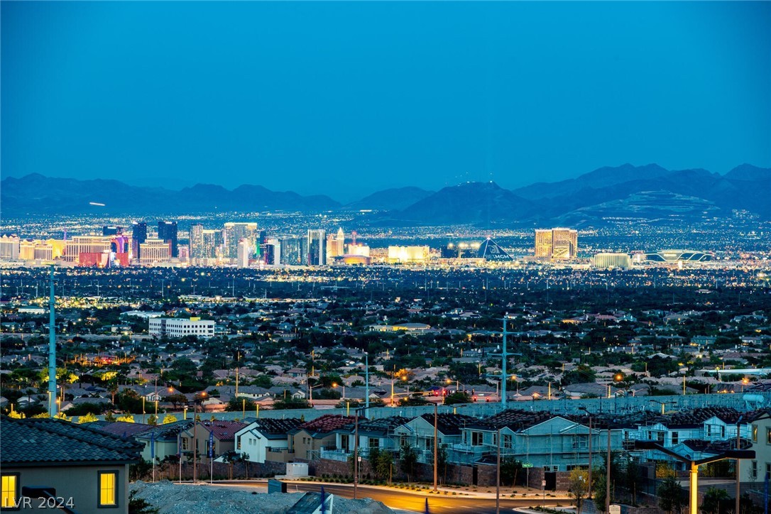 11832 Dragontail Peak Avenue