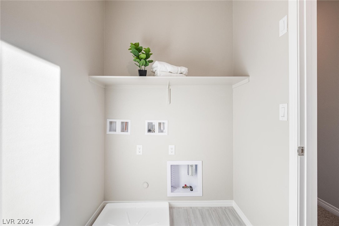 11832 Dragontail Peak Avenue