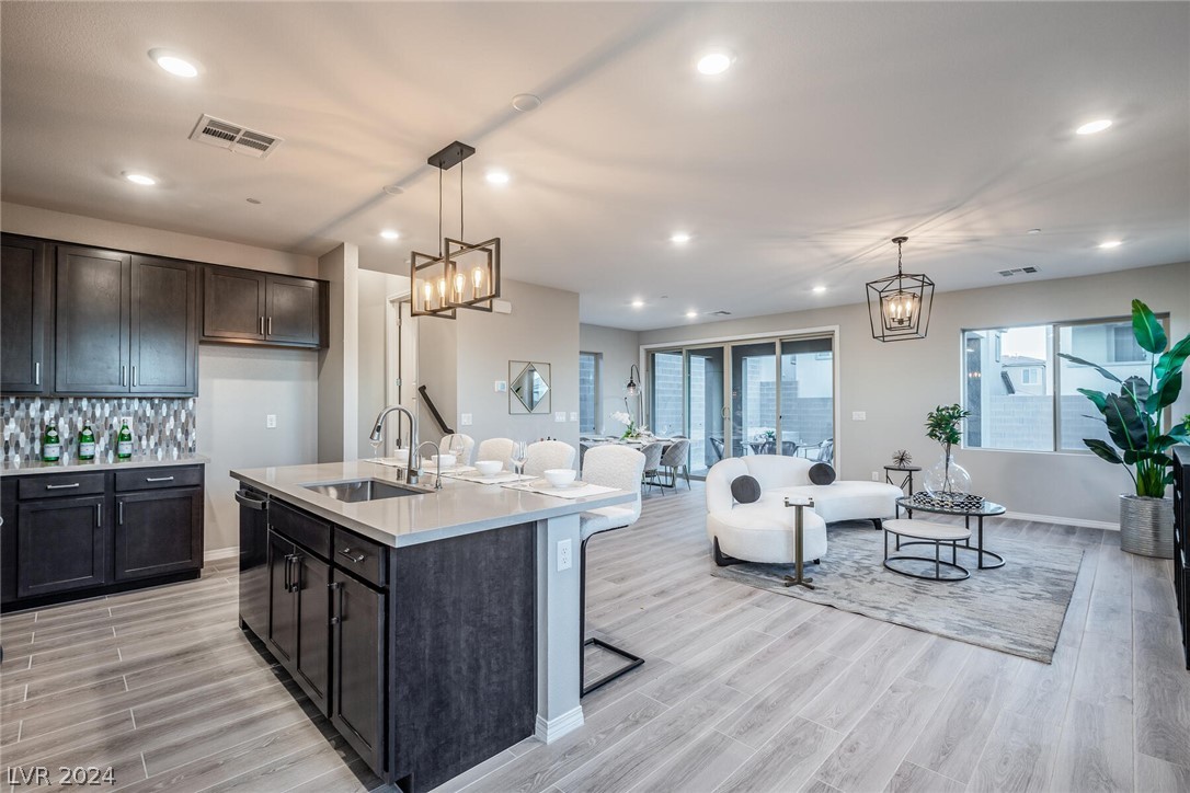 11832 Dragontail Peak Avenue