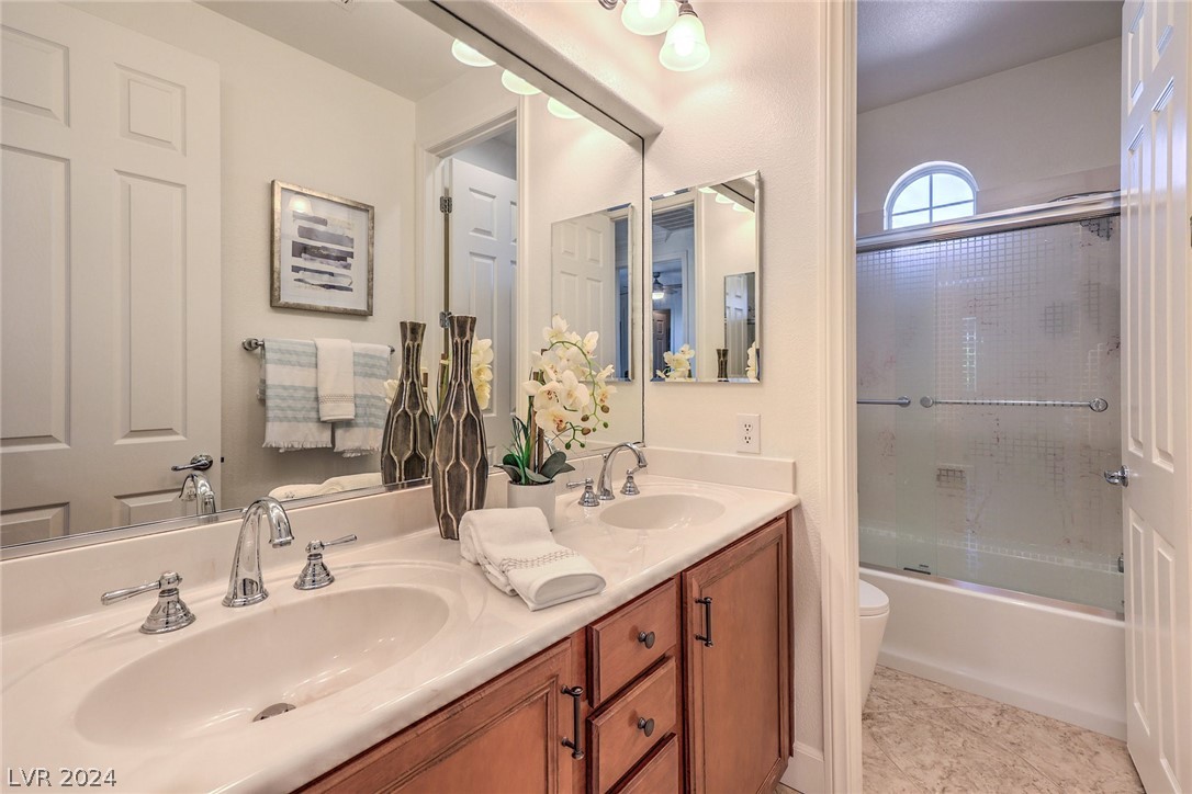 537 Cala Morlanda Street