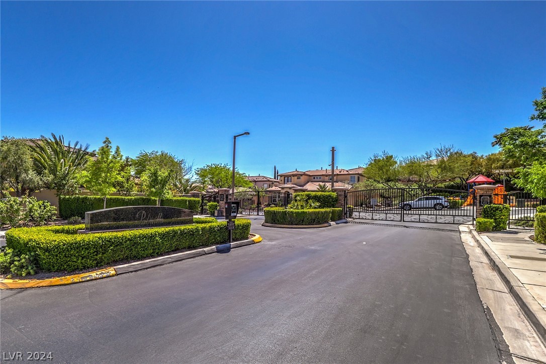 537 Cala Morlanda Street