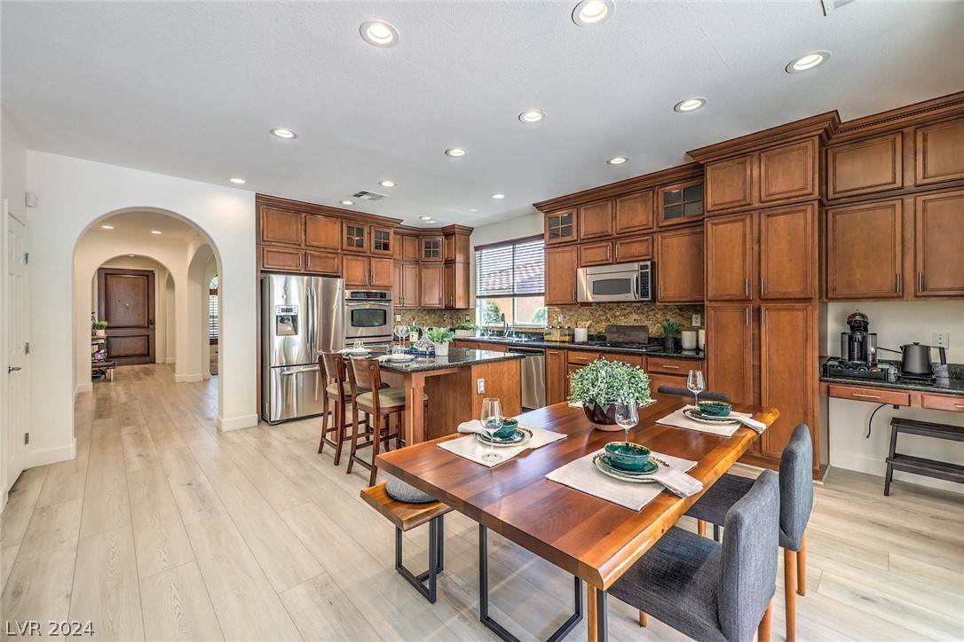 537 Cala Morlanda Street