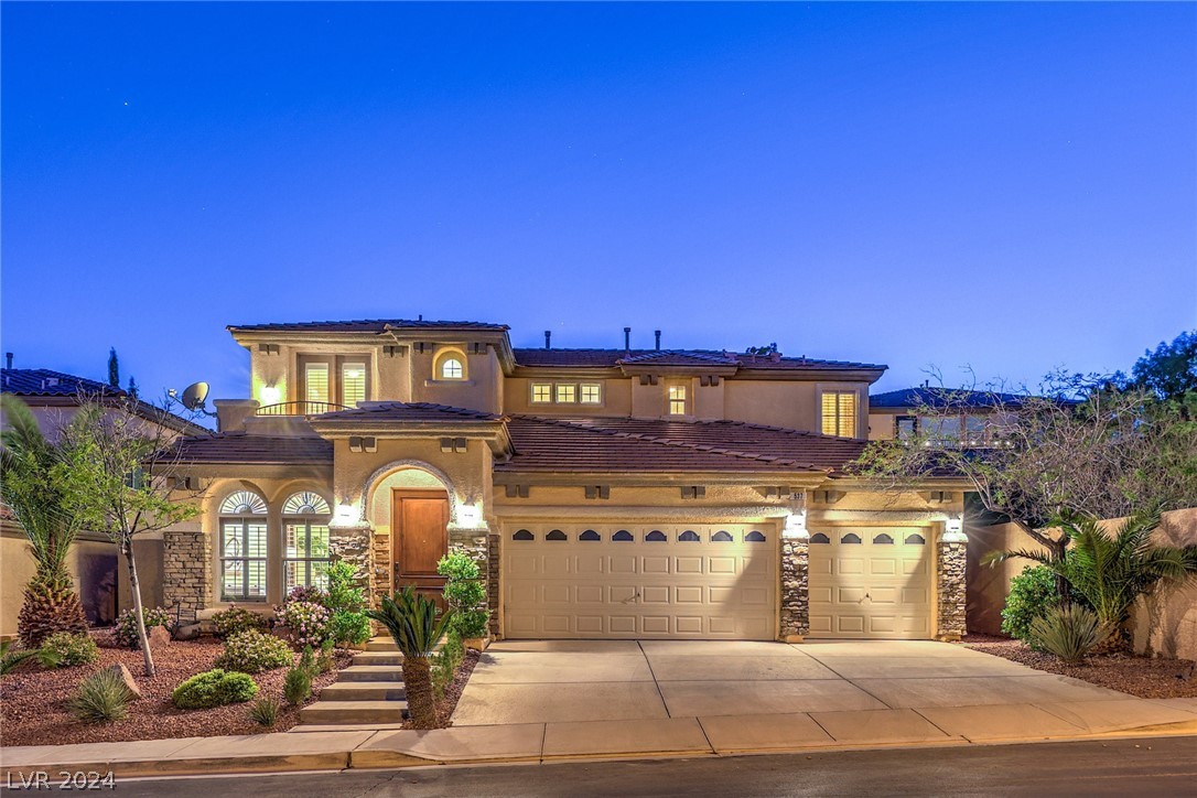 537 Cala Morlanda Street