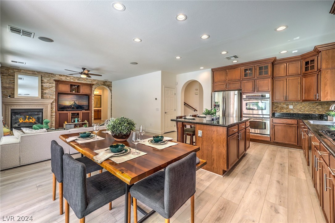 537 Cala Morlanda Street