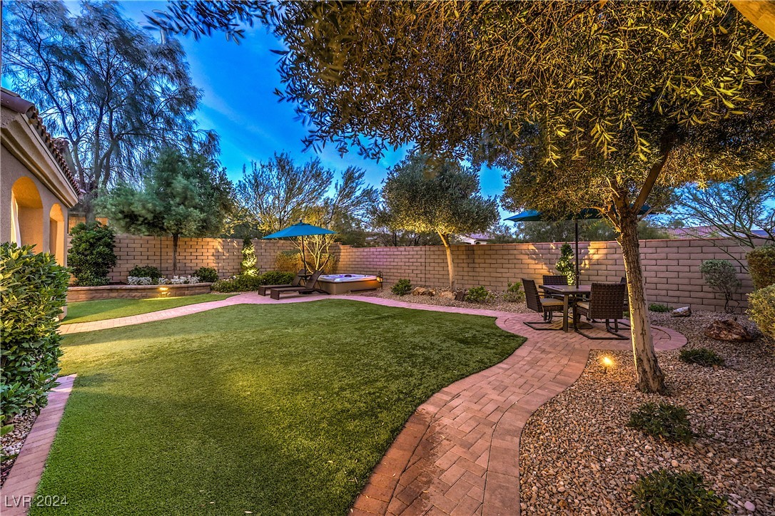 620 Hunter Flat Street