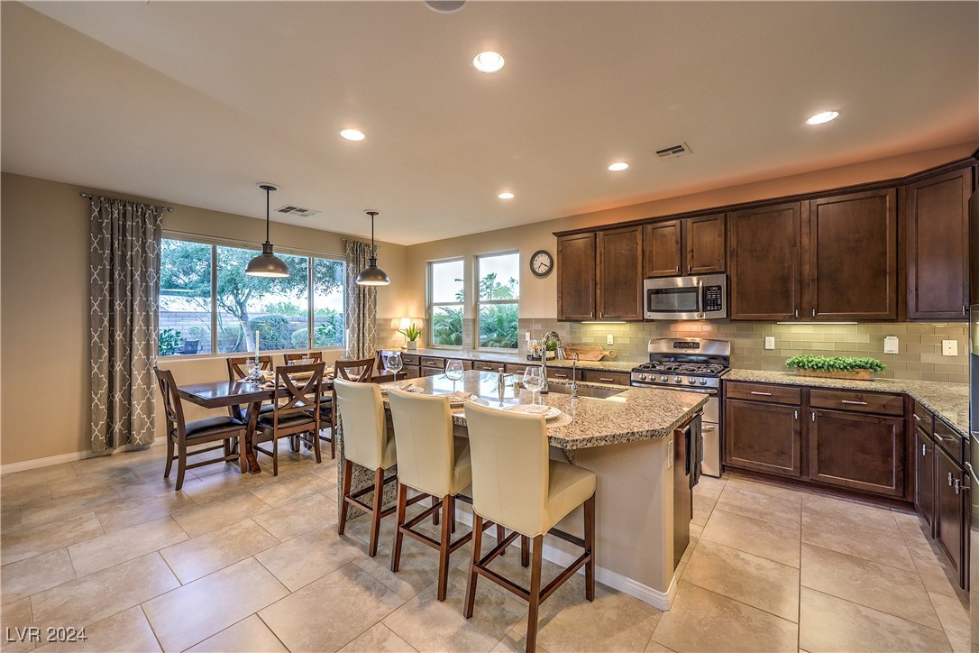 620 Hunter Flat Street