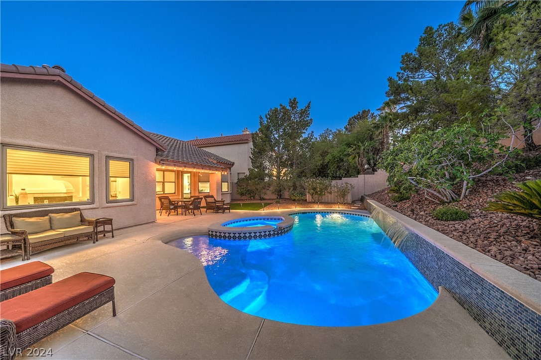 1213 Corona Valley Street