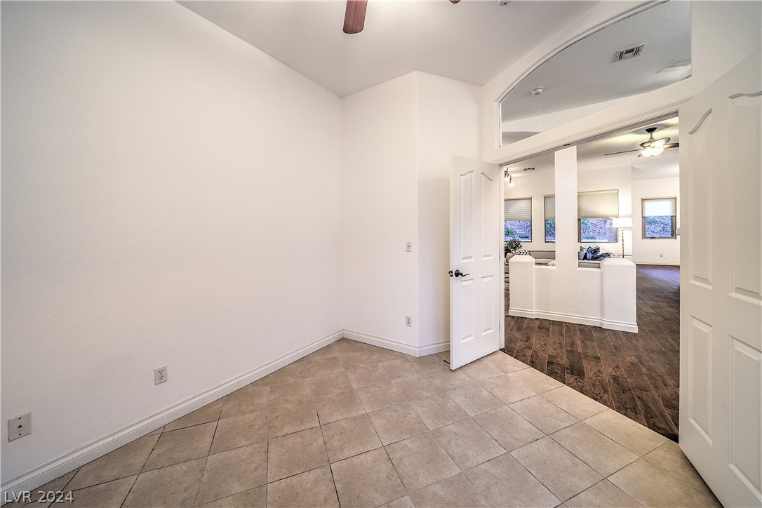 1213 Corona Valley Street