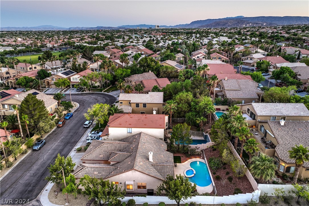 1213 Corona Valley Street