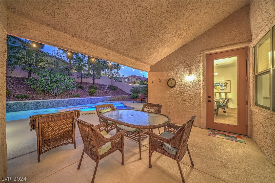 1213 Corona Valley Street