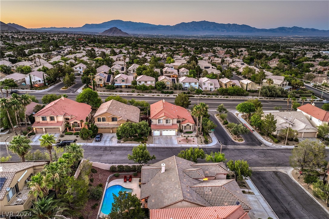 1213 Corona Valley Street