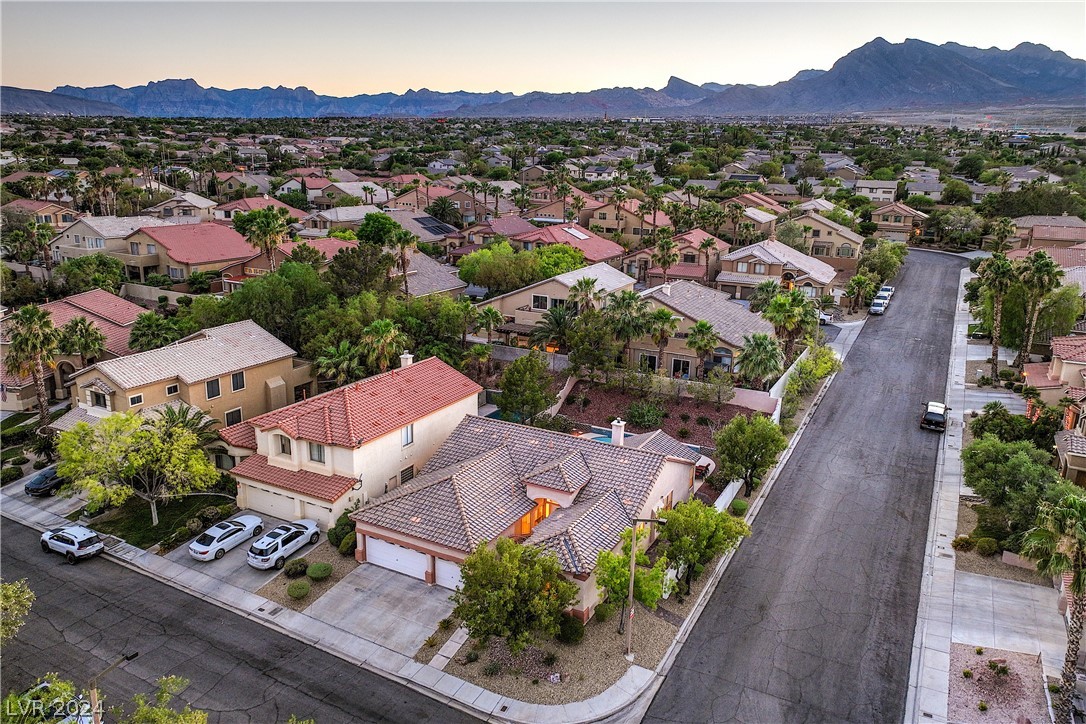 1213 Corona Valley Street