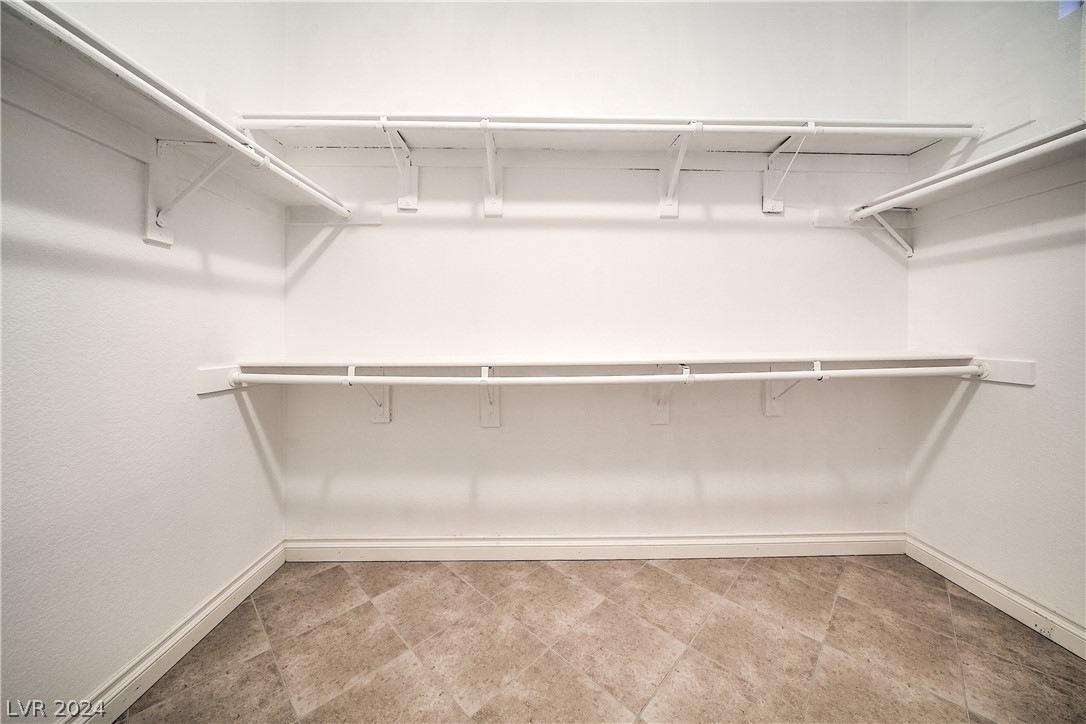 1213 Corona Valley Street