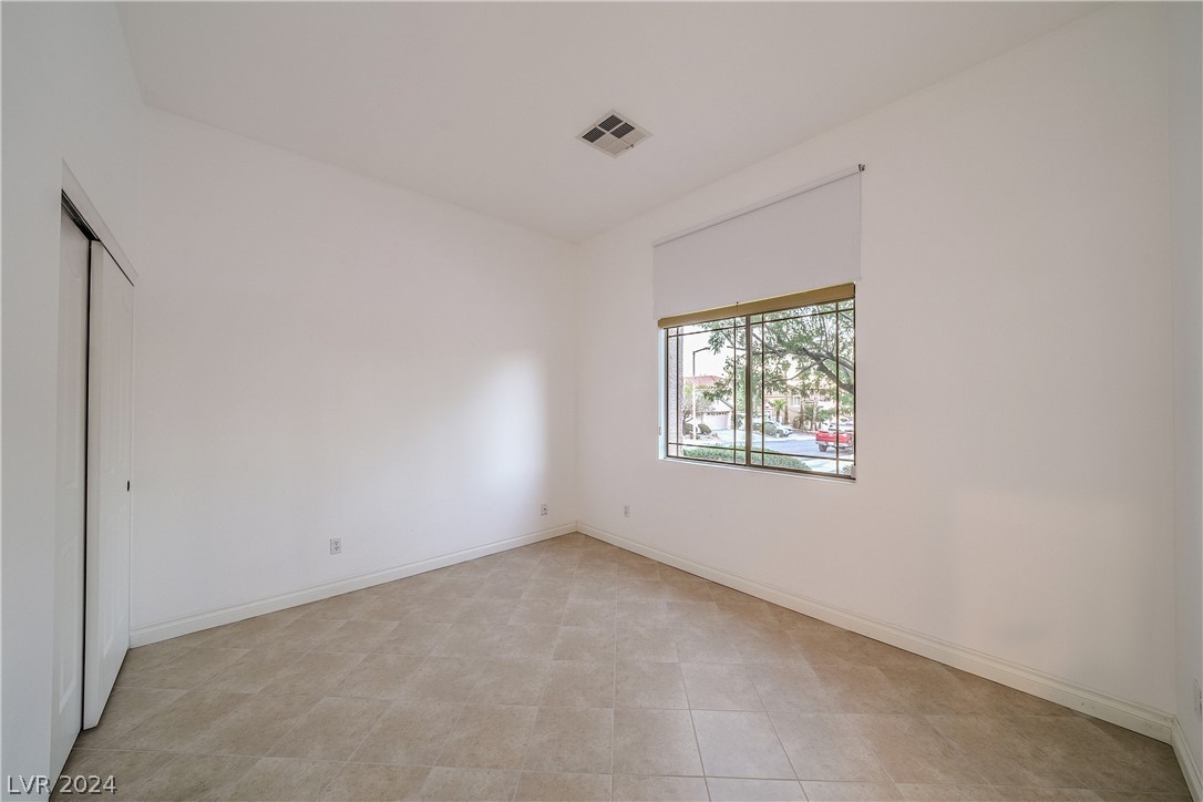 1213 Corona Valley Street