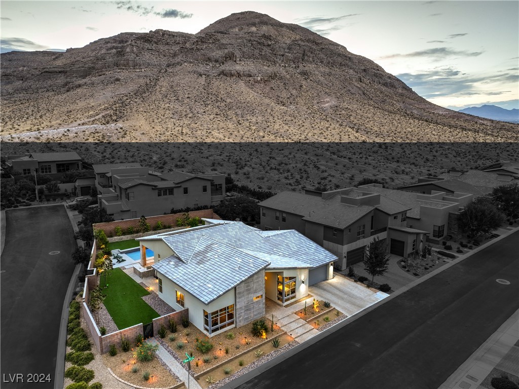 6817 Double Star Street