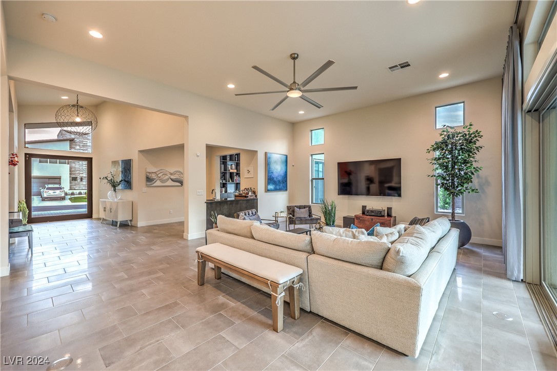 6817 Double Star Street