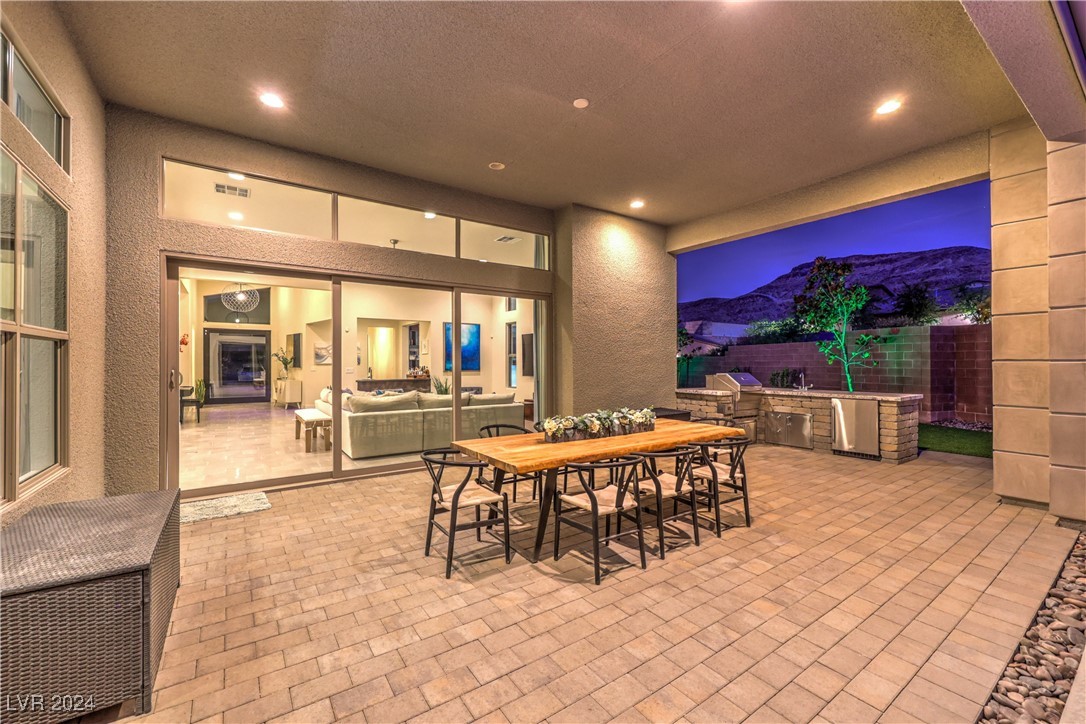 6817 Double Star Street