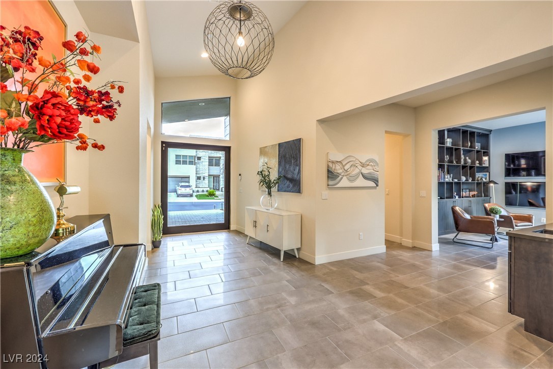 6817 Double Star Street