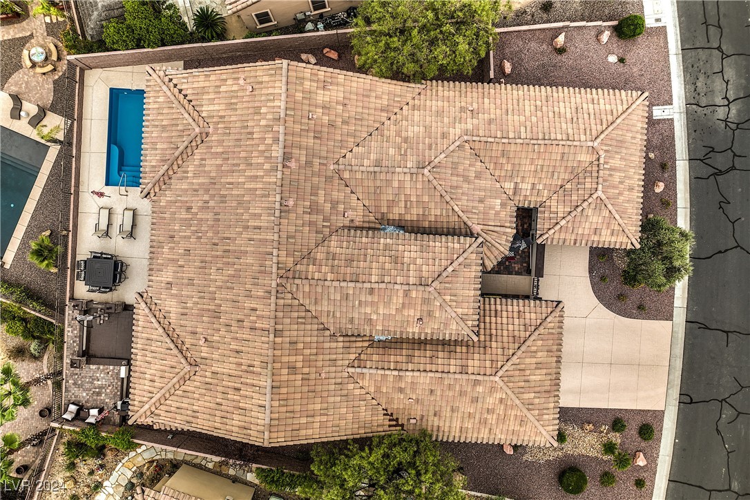 2745 Liberation Drive