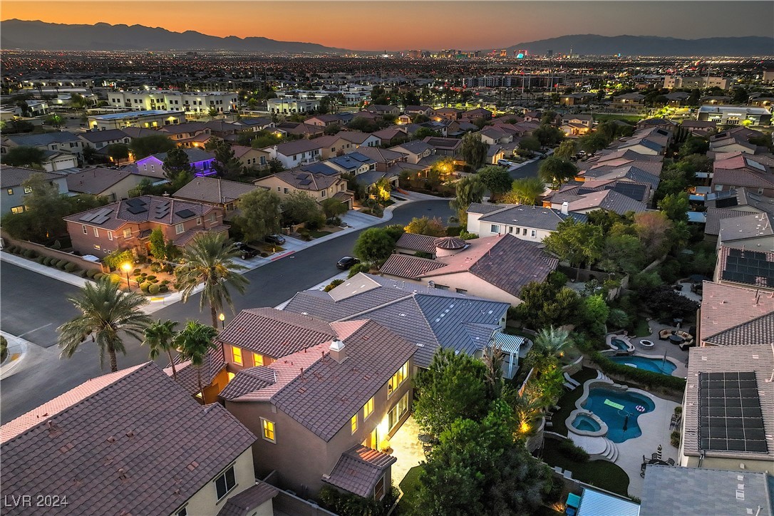 868 White Sparrow Street