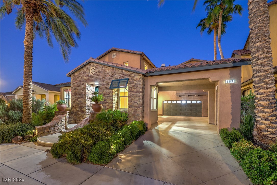 868 White Sparrow Street