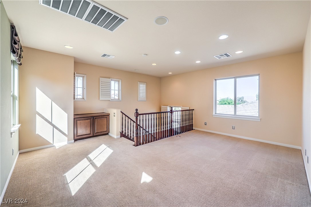 868 White Sparrow Street