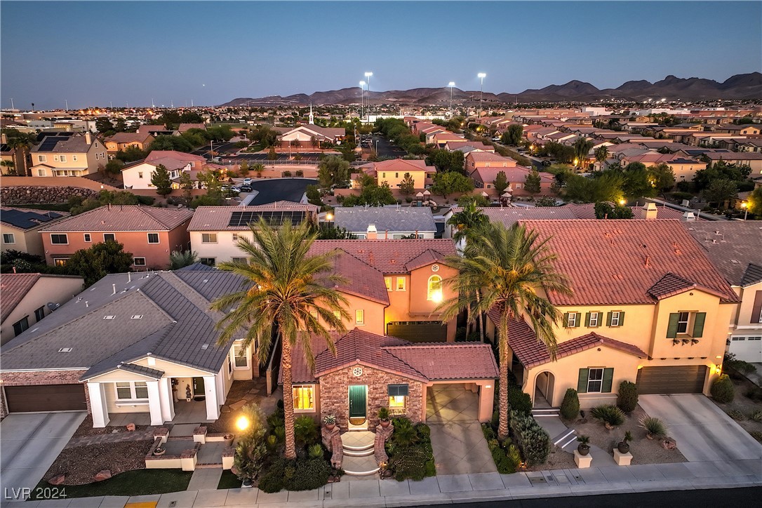 868 White Sparrow Street