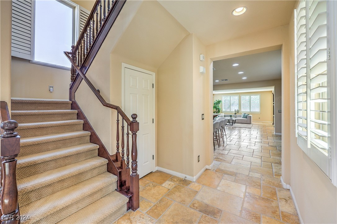 868 White Sparrow Street