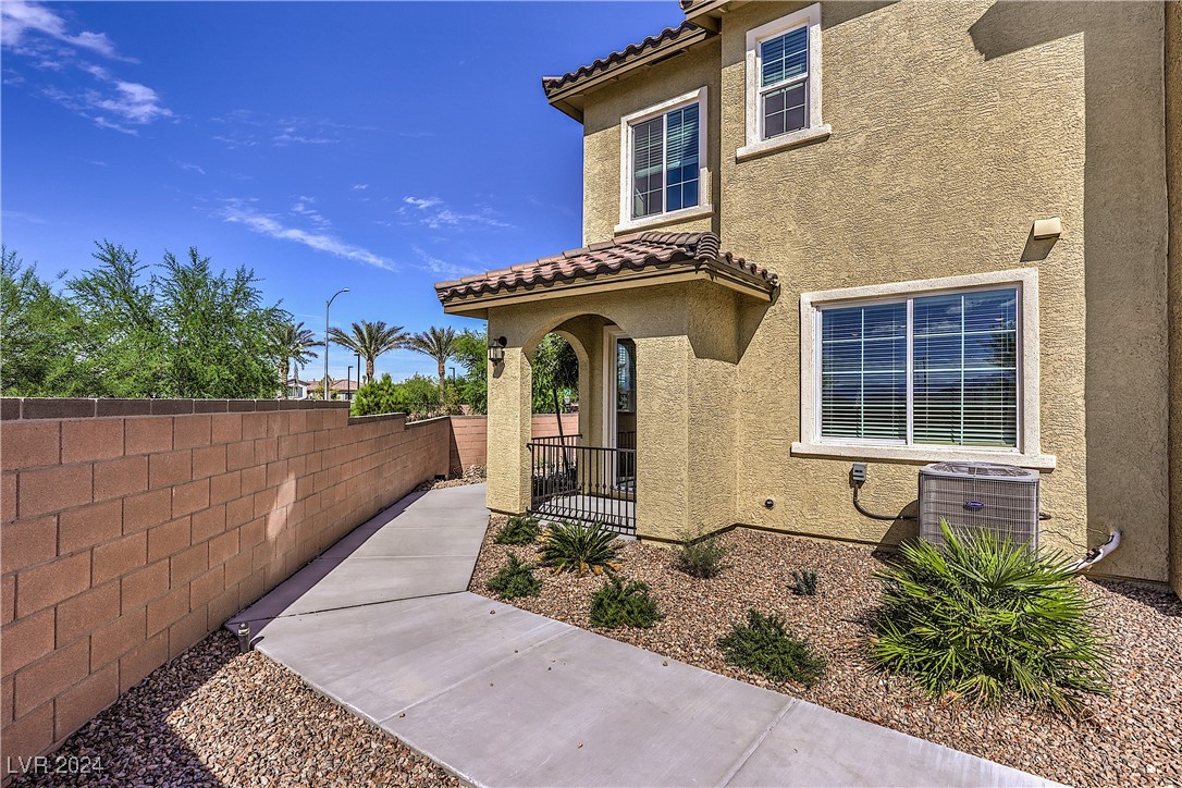 25 Barbara Lane 1