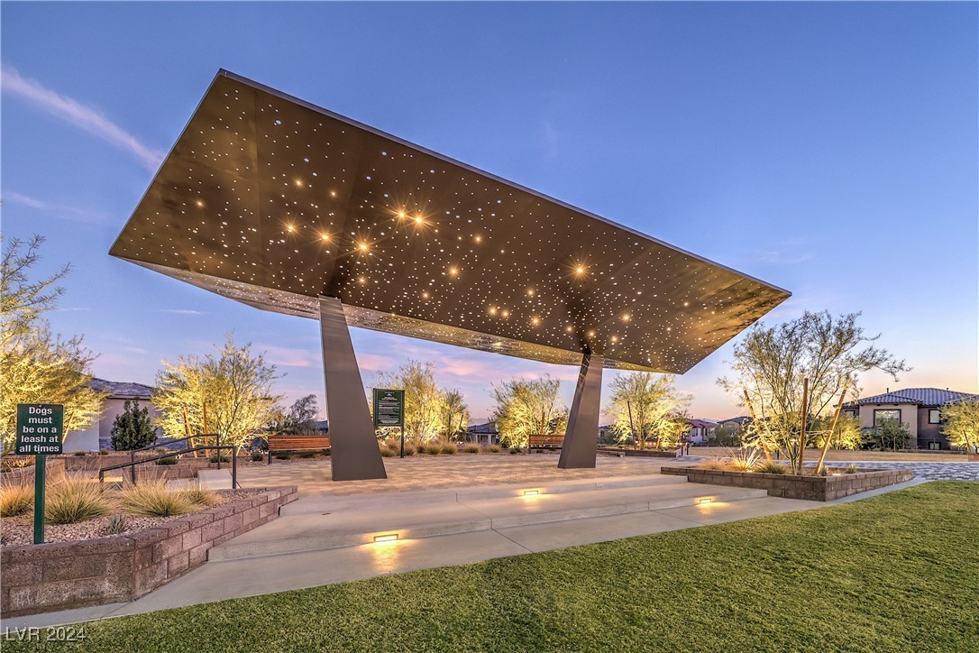 11712 Emerald Lake Avenue