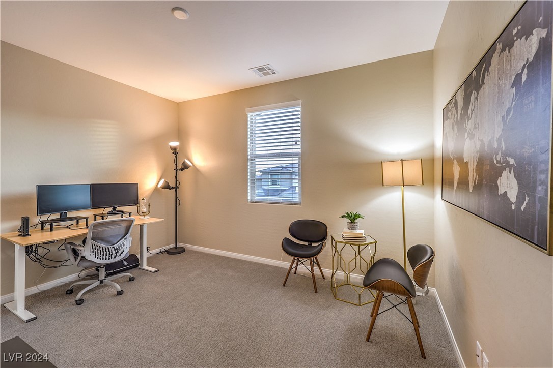 11712 Emerald Lake Avenue