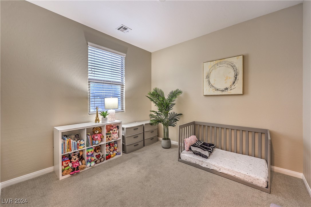 11712 Emerald Lake Avenue