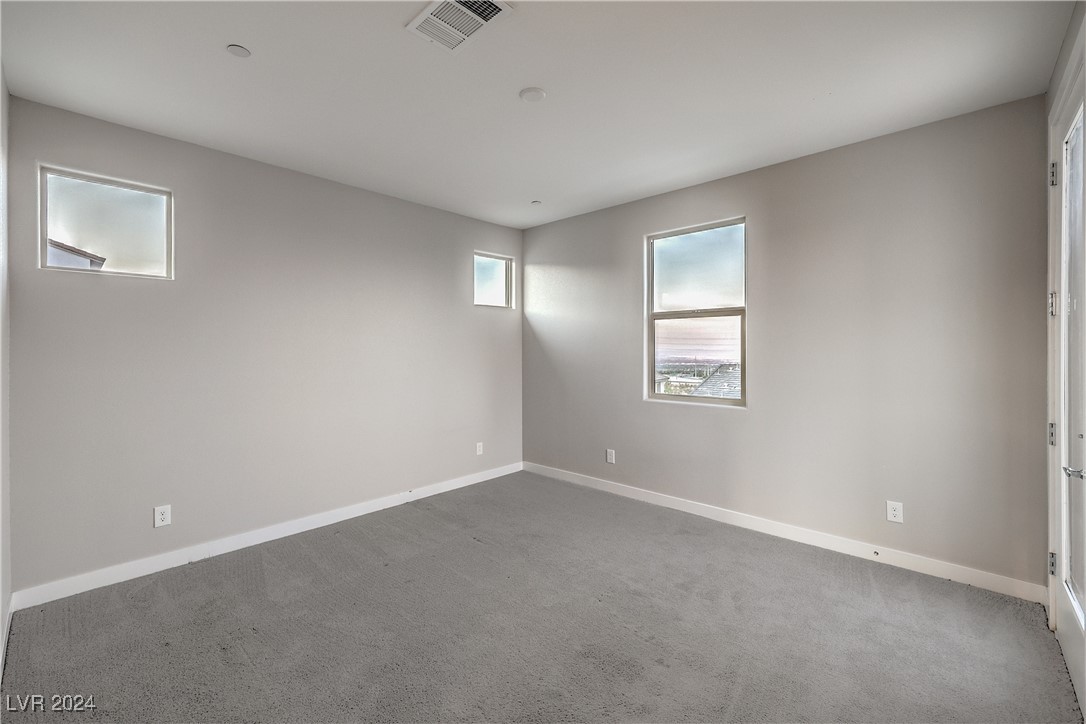 642 Angel Aura Street