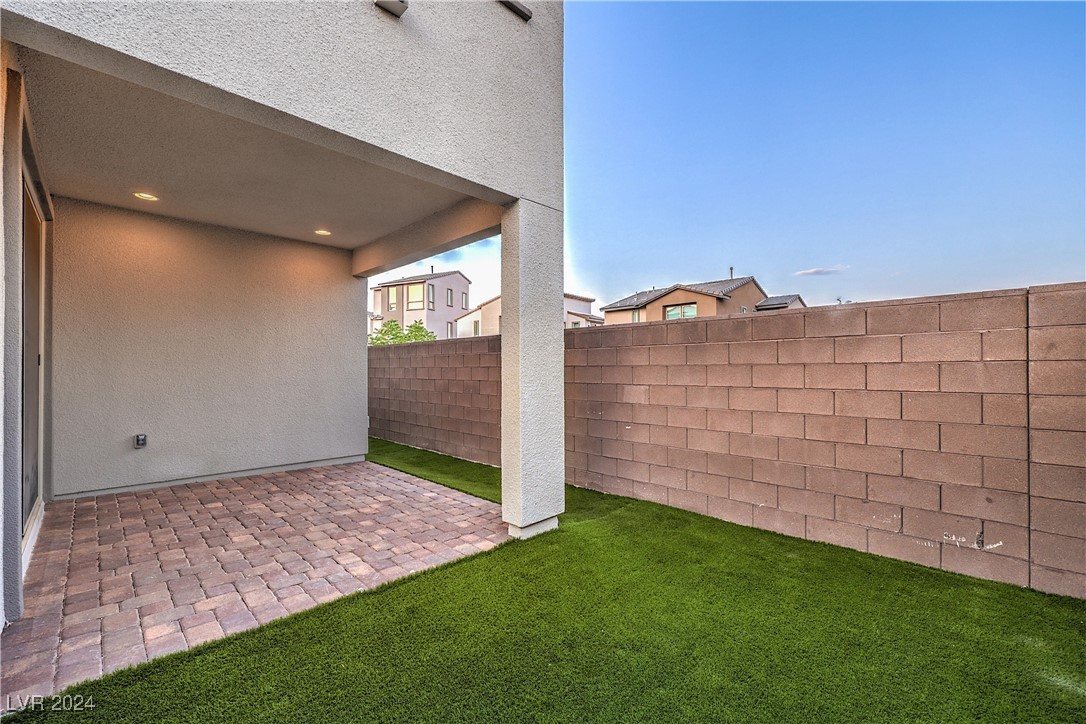 642 Angel Aura Street