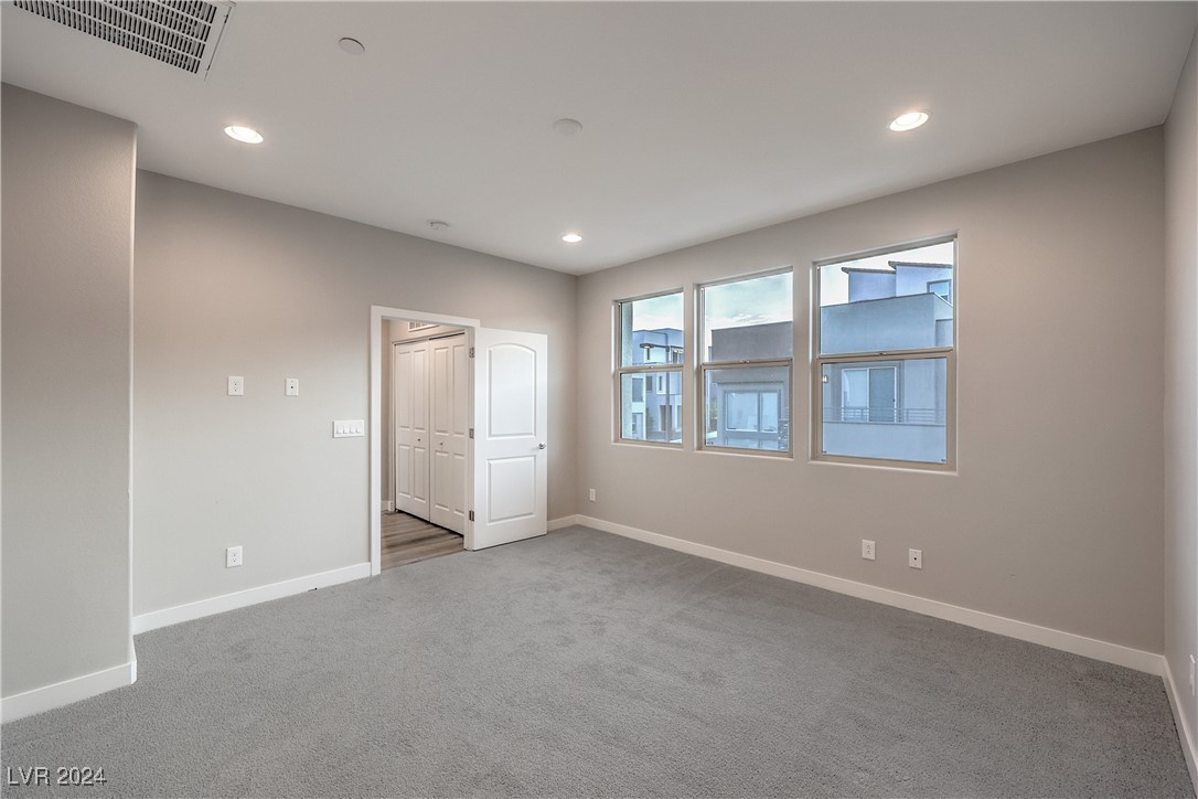 642 Angel Aura Street