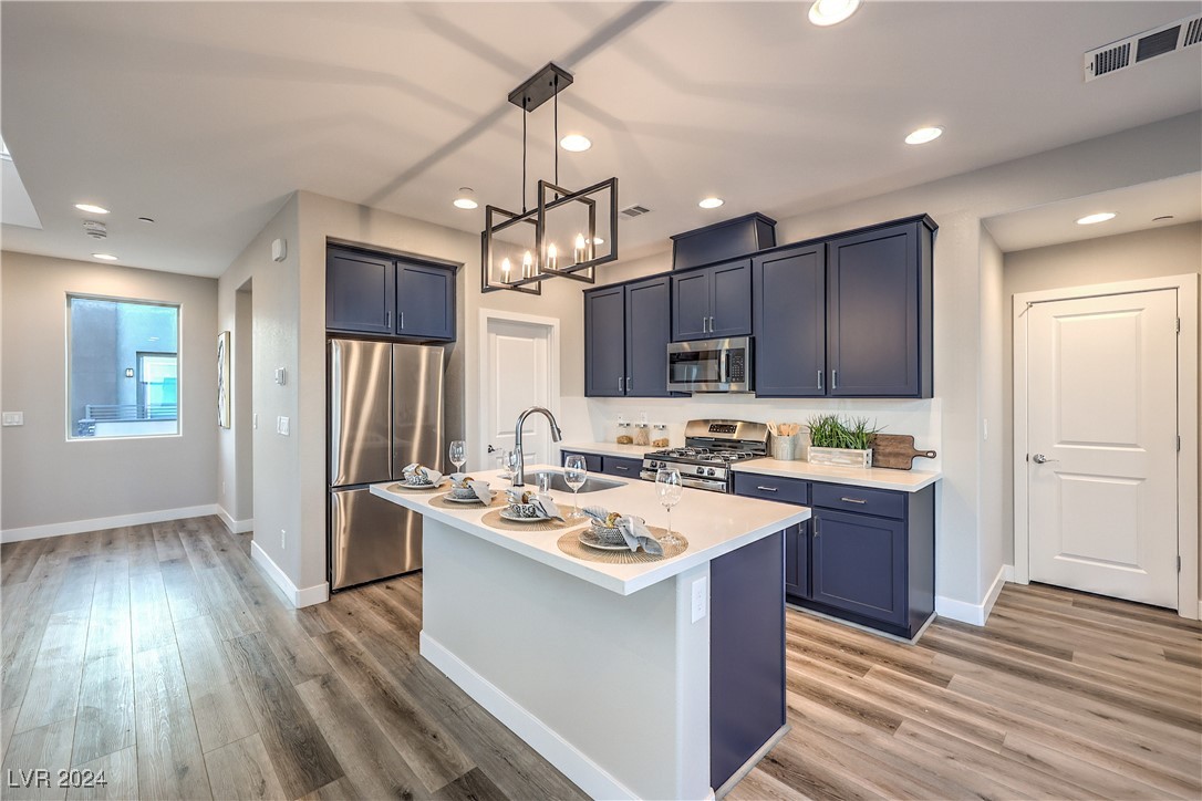 642 Angel Aura Street