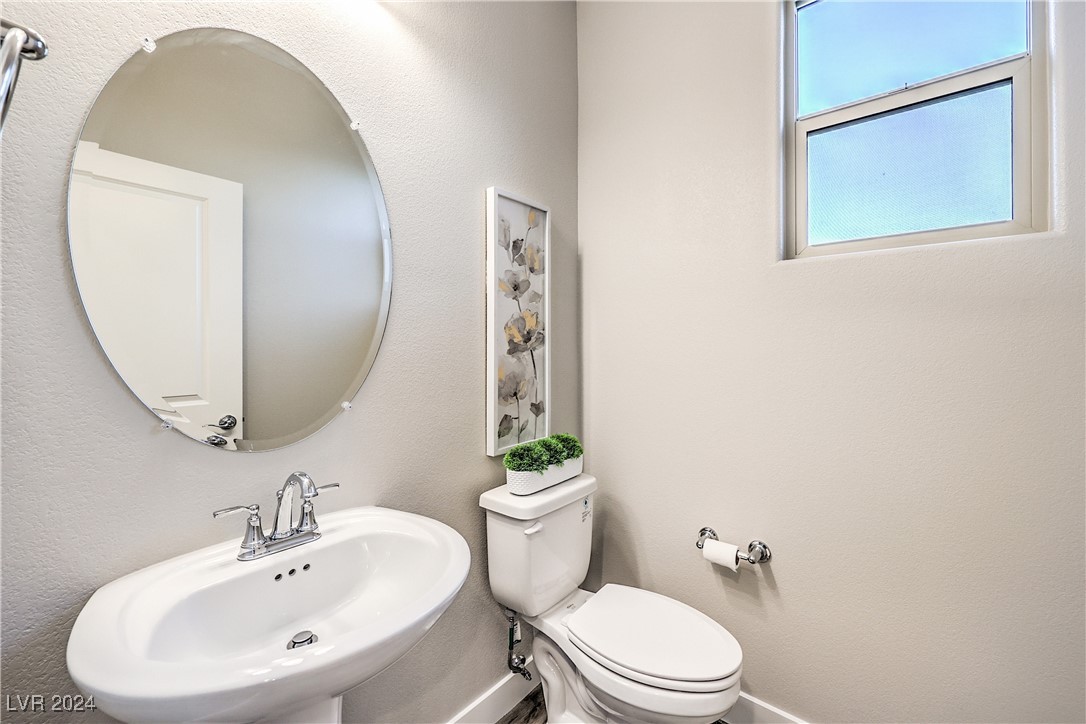 642 Angel Aura Street