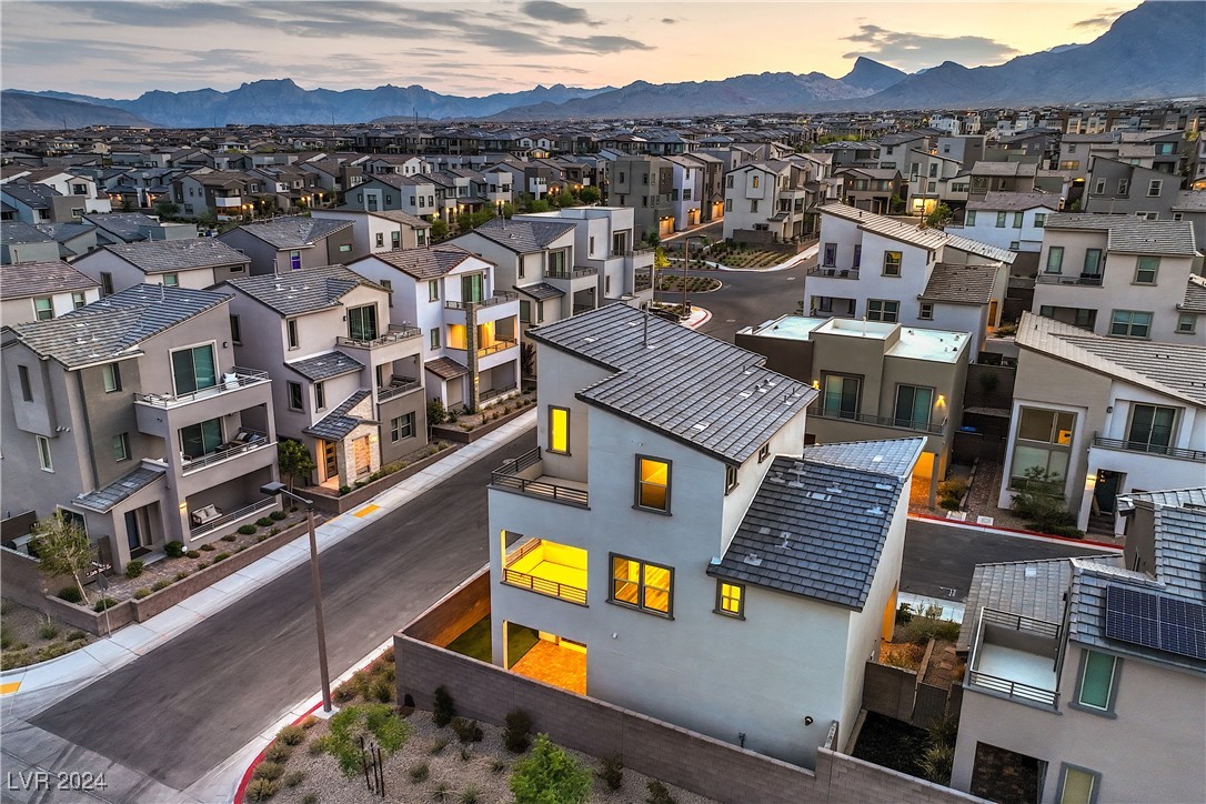 642 Angel Aura Street