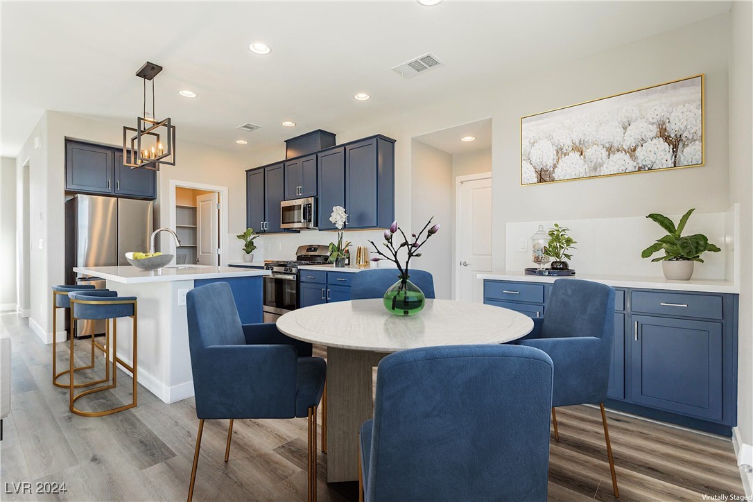 642 Angel Aura Street